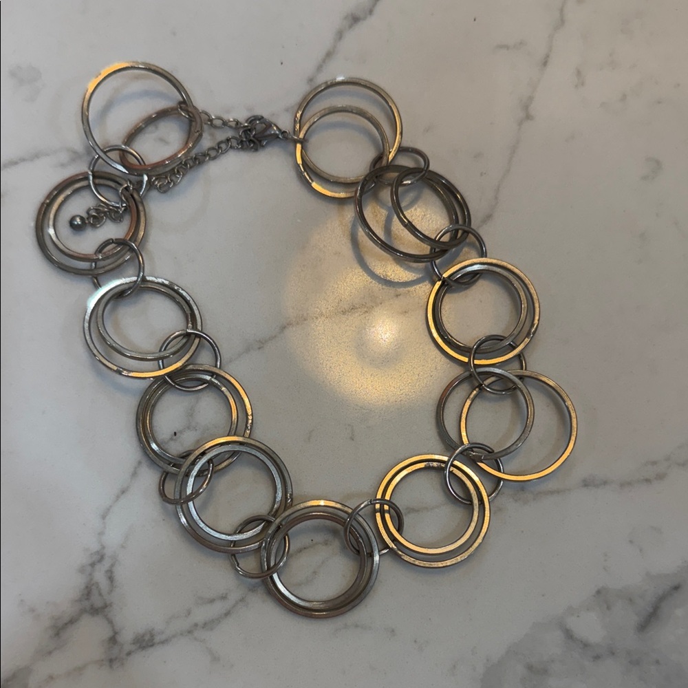 Women’s round necklace